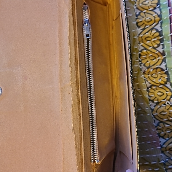 Vintage gold clutch - Picture 4 of 5